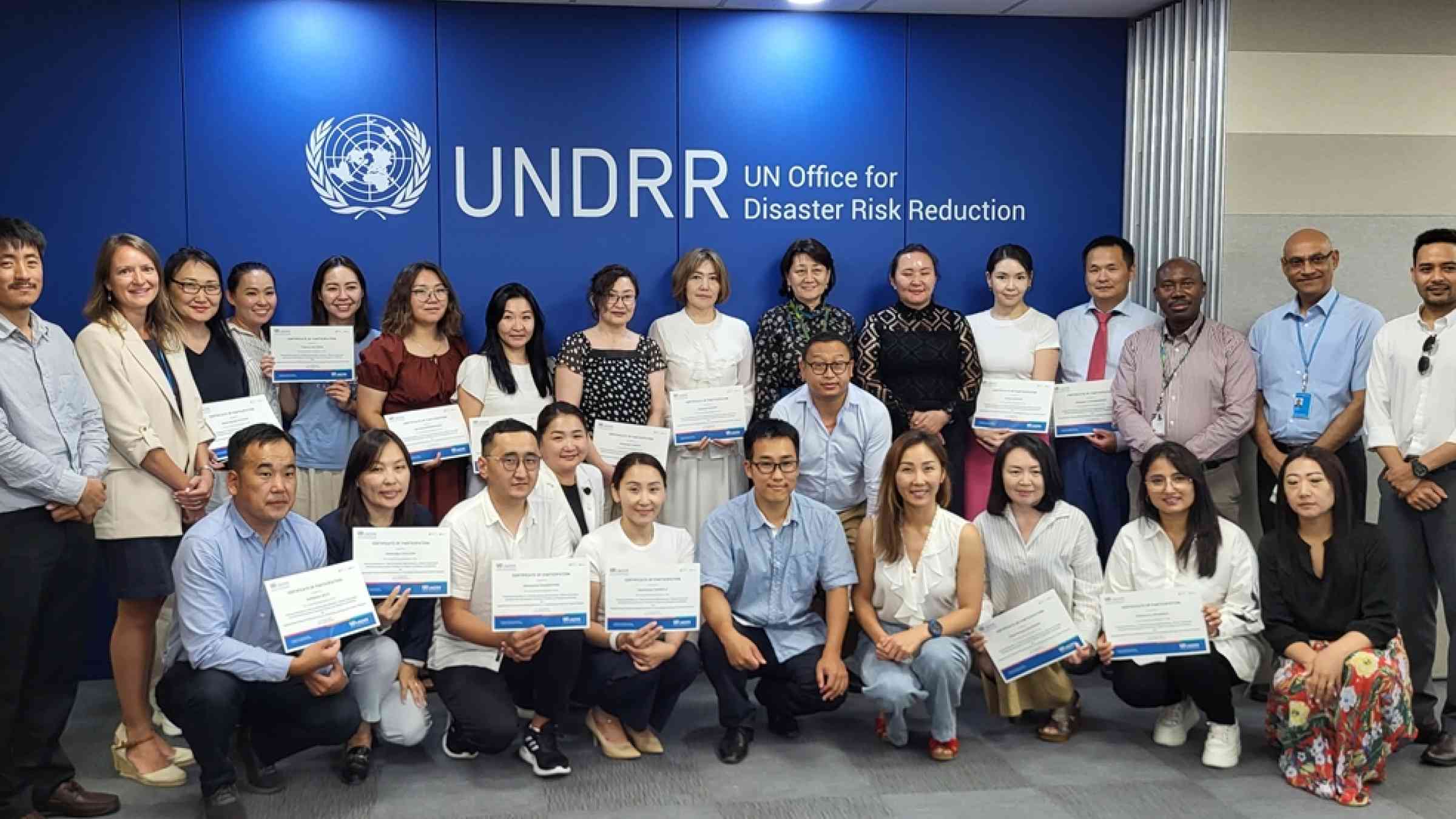 participants of the UNDRR-GCF DRR-MHEWS training